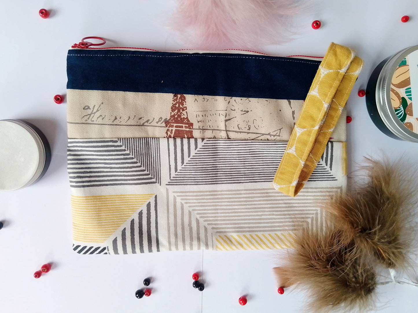 Essentials pouch/ make up bag