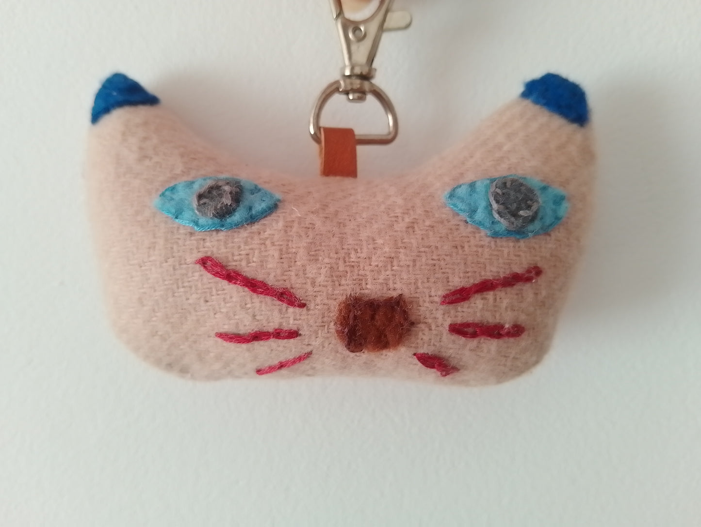Cat Face Keyring