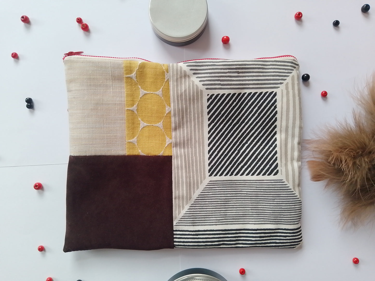 Essentials pouch/ make up bag