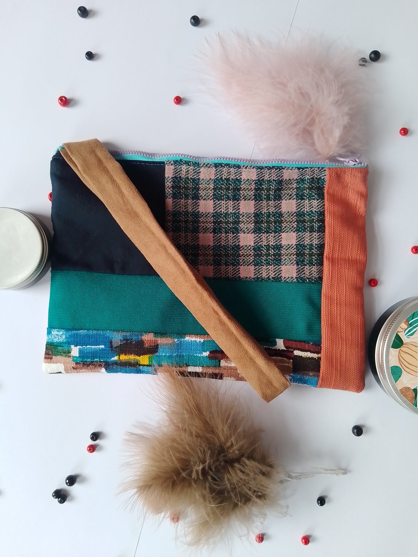 Essentials pouch/ make up bag