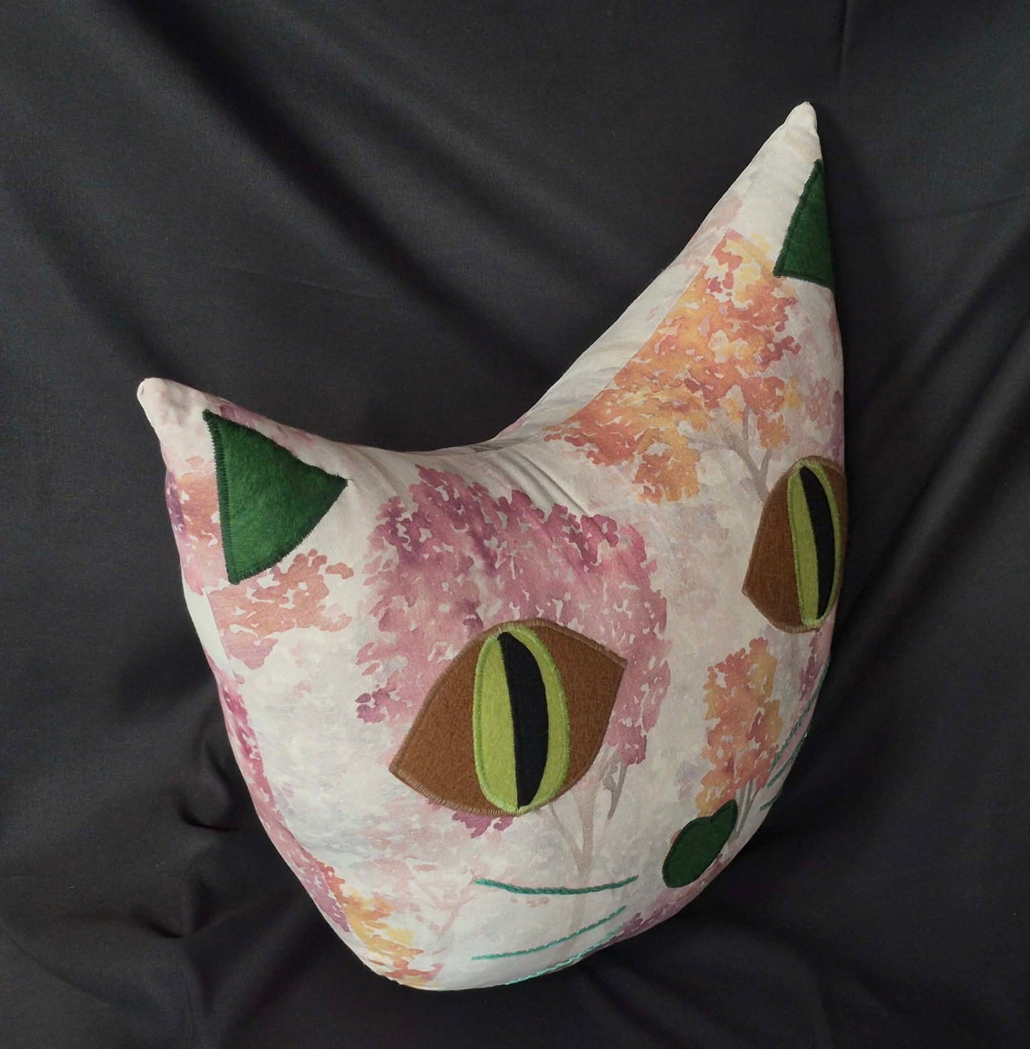 Oval Cat Face Cushion