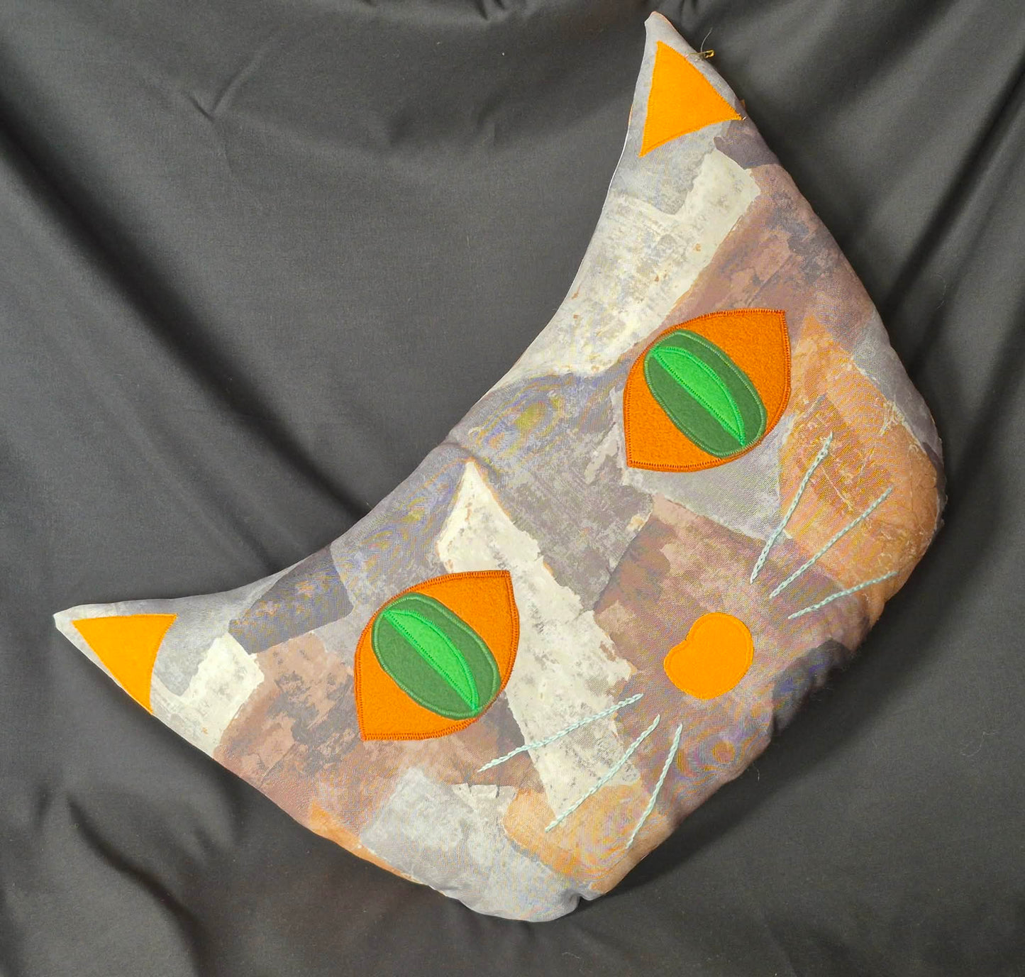 Cat Face Cushion